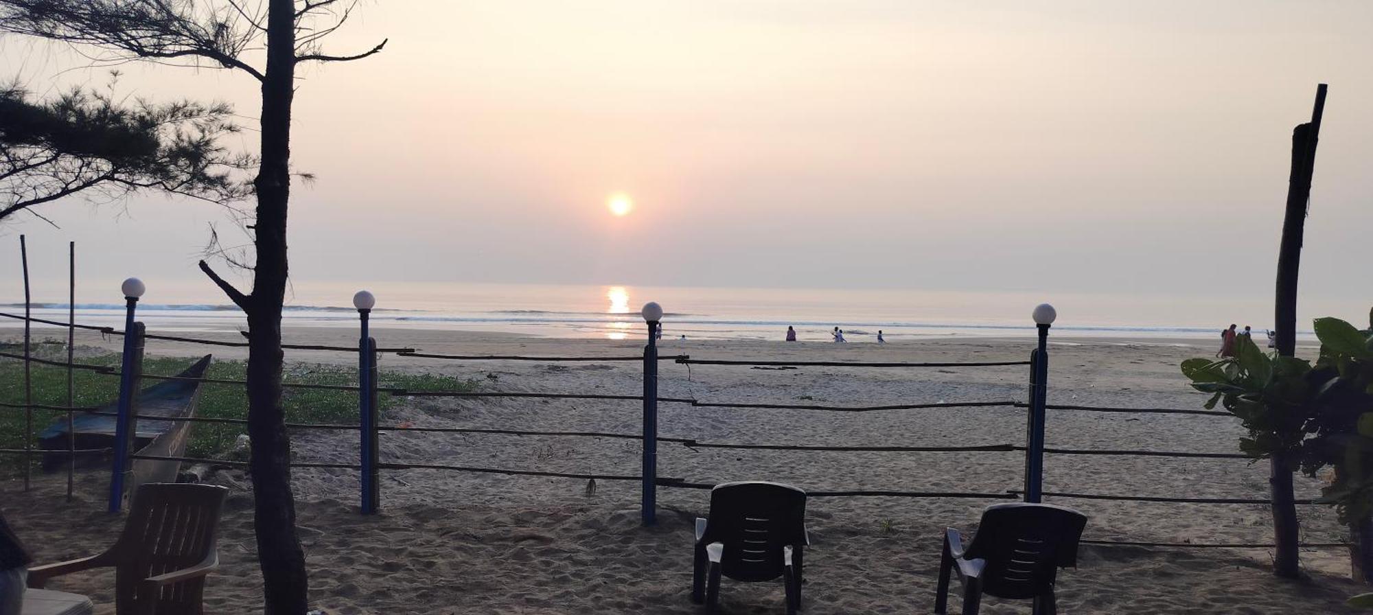 White Sand Beach Stay Resort Kumta Kültér fotó