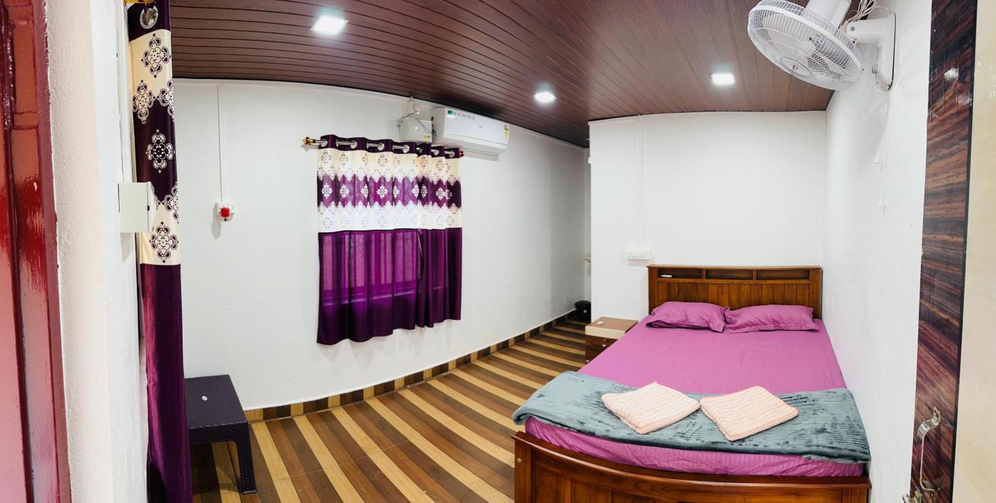 White Sand Beach Stay Resort Kumta Kültér fotó